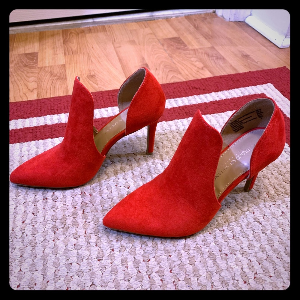 NWOT Christian Siriano for Payless Red Pumps
